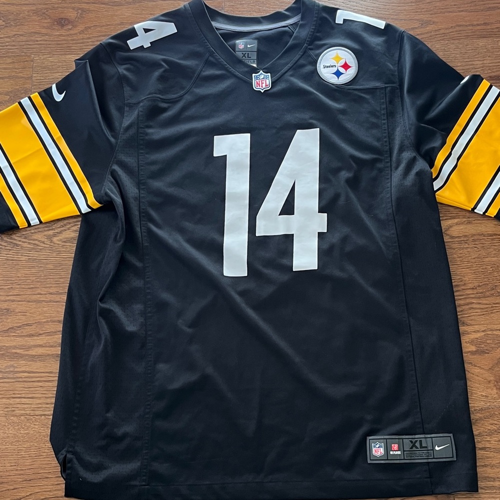 Steelers George Pickens Football Jersey.